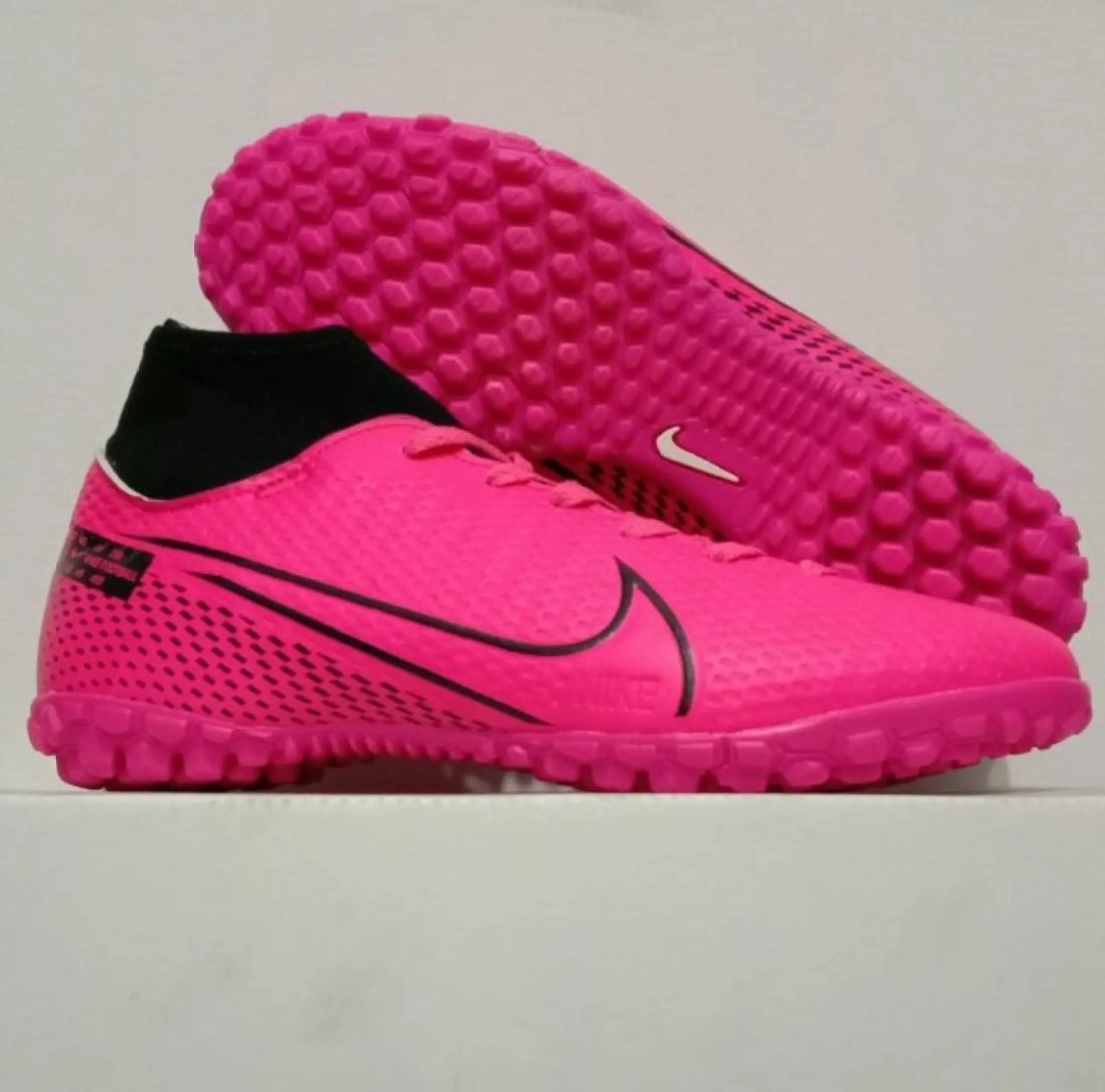 sepatu futsal nike mercurial