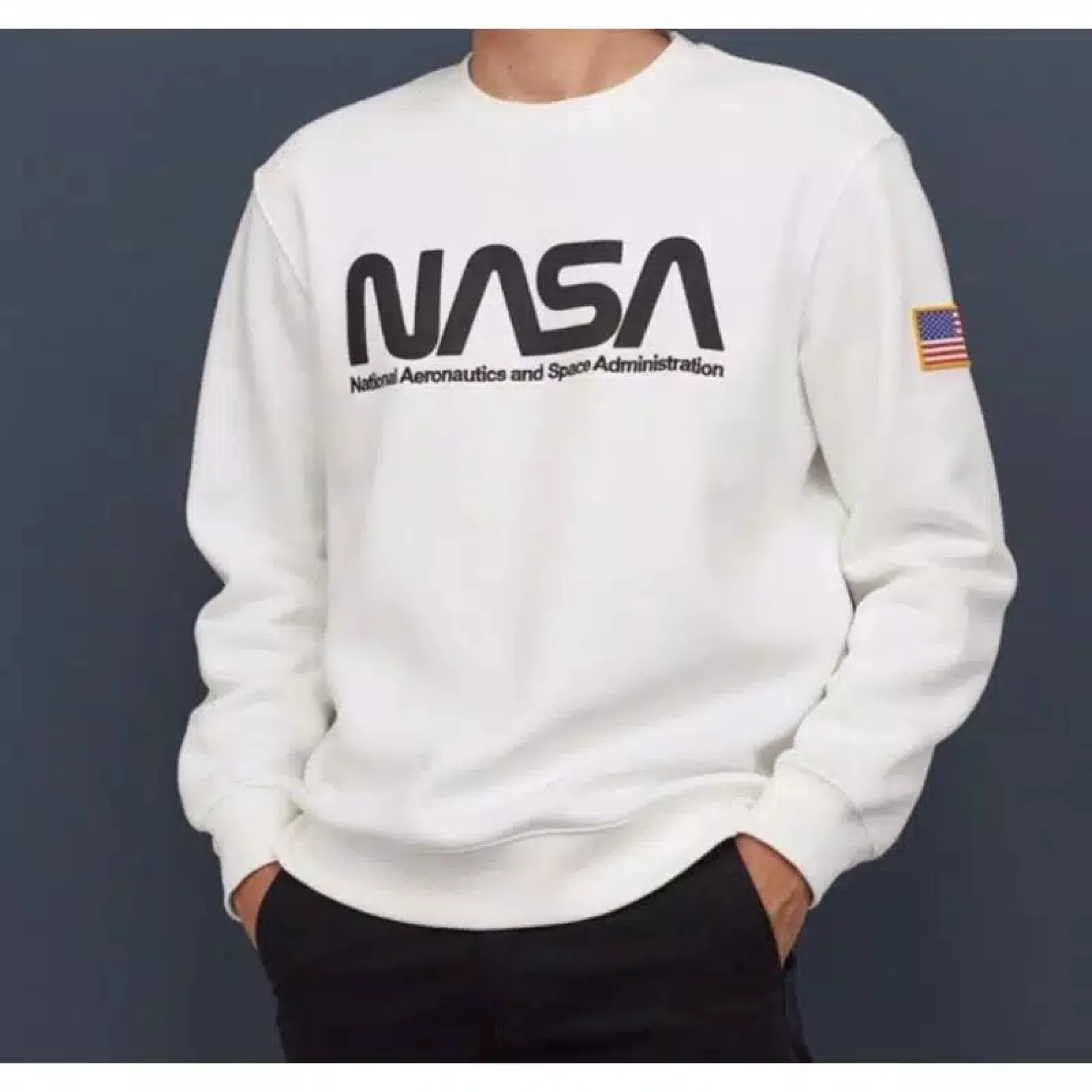 Harga crewneck nasa original Clearance