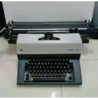 Mesin Ketik Typewriter Elektronik Tik Listrik Panasonic Kx R 305 Lazada Indonesia