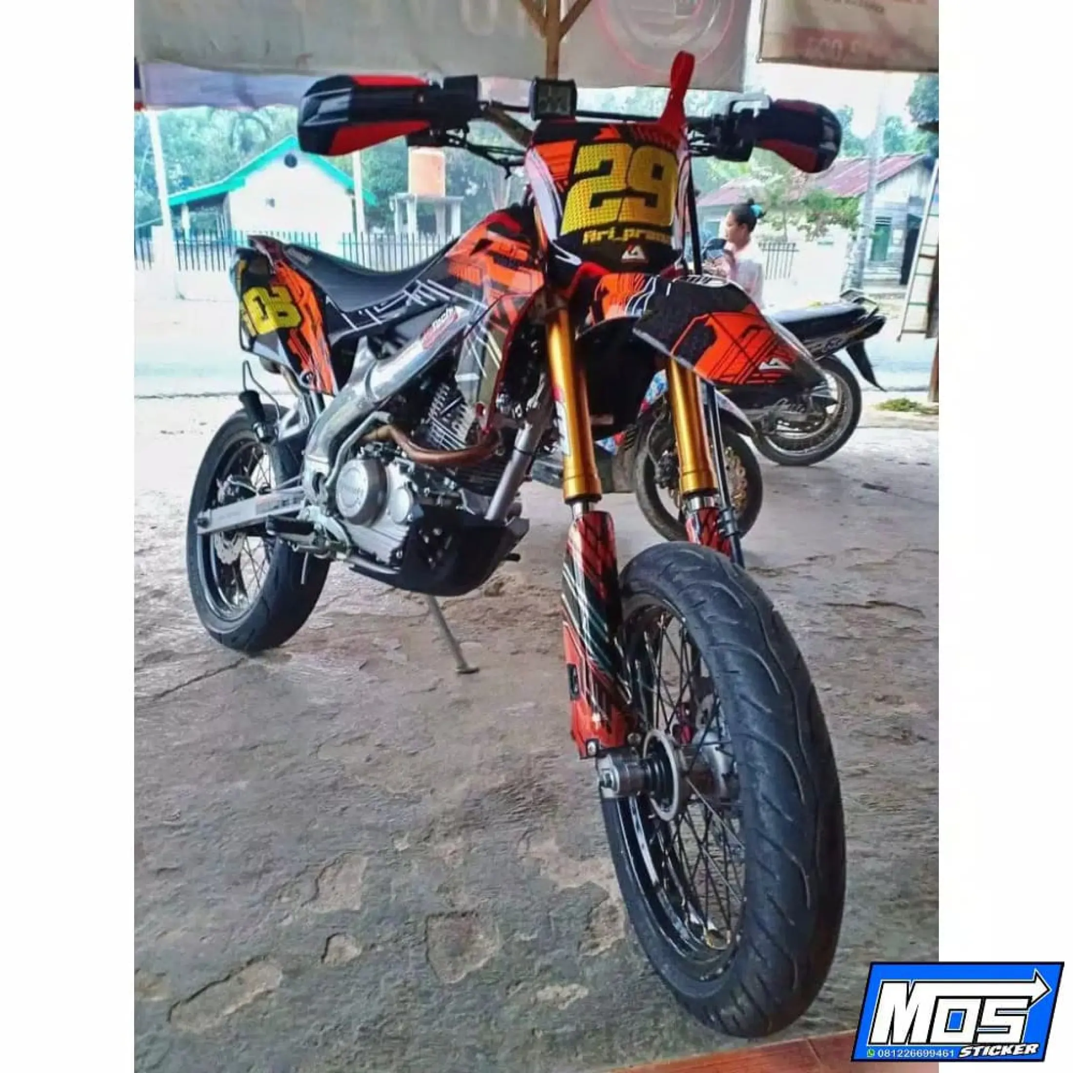 Sticker Atau Decal Motor KLX BF L S Full Body Kombinasi Chrome Gold Carbon Murah Full Body Lazada Indonesia