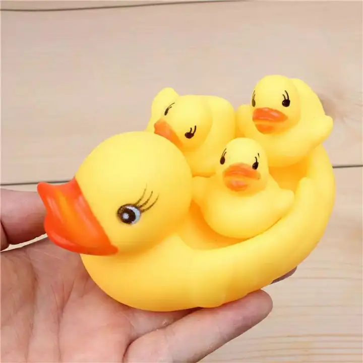 Mainan Anak Bebek Berenang Set 4 Pcs Mainan Mandi Bayi Bisa Bunyi Lazada Indonesia