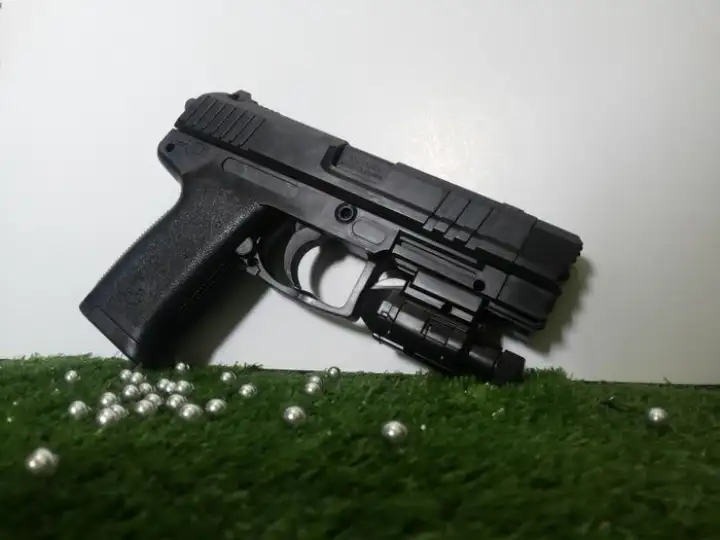 Mainan Kokang Tembak Hk Usp Compact Handgun Spring . | Lazada Indonesia