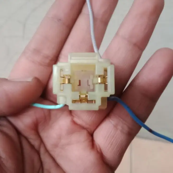 Soket Lampu H4 Toyota Daihatsu Suzuki Mitsubishi Nissan Isuzu Original Lazada Indonesia