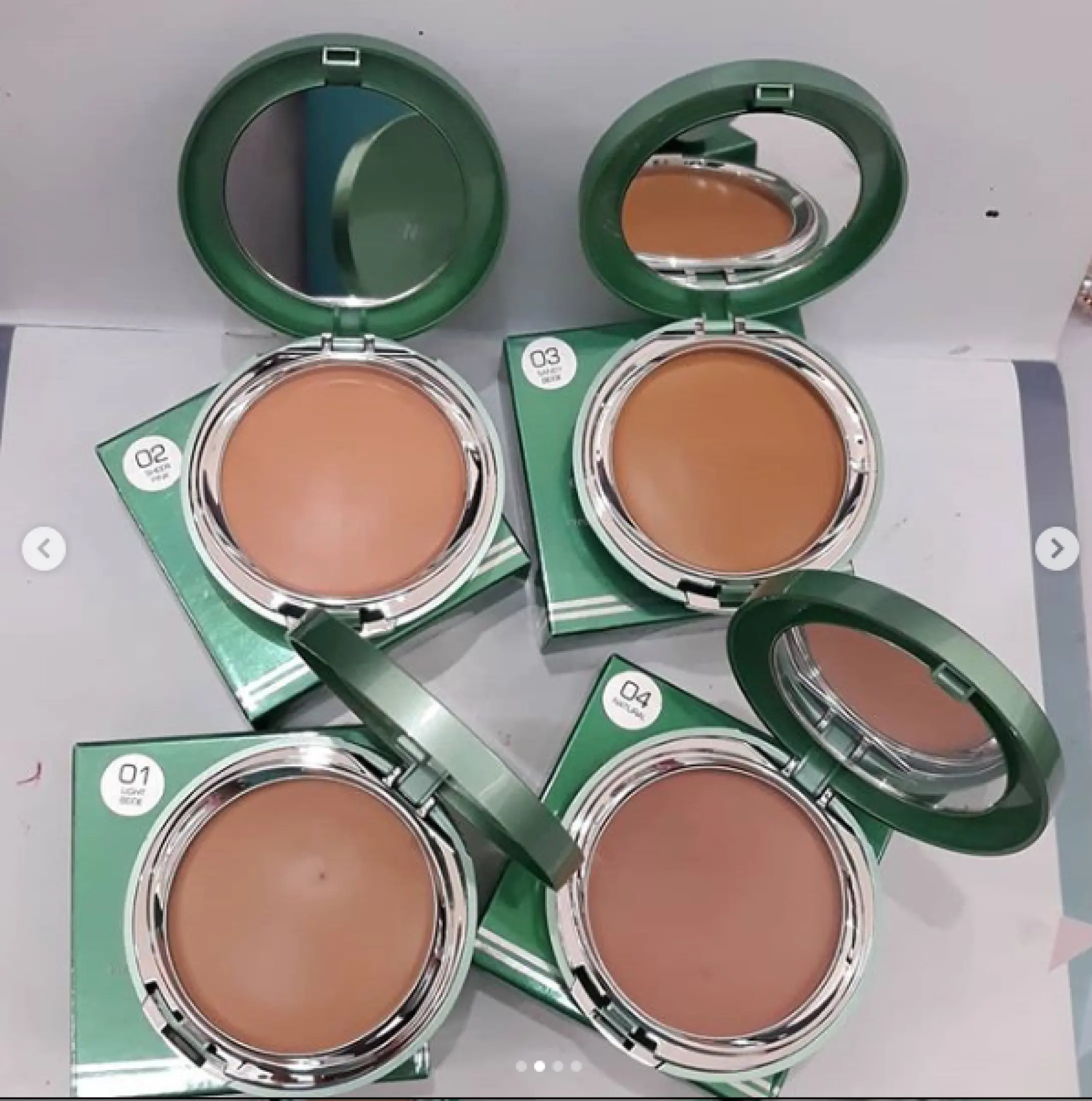 Wardah Exclusive Creamy Foundation Bedak Basah Wardah Light Beige Sheer Pink Sandy Beige Natural Coffee Beige Lazada Indonesia