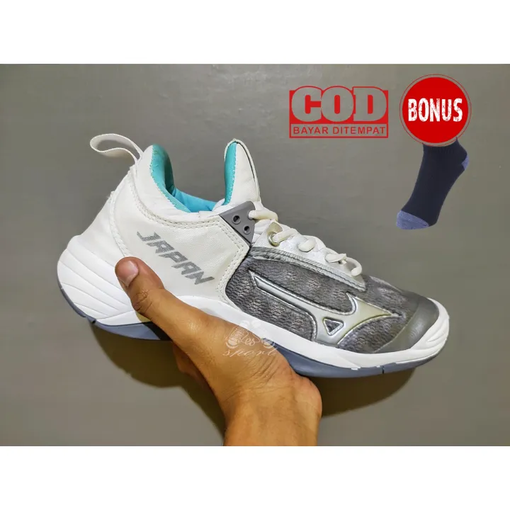 Sepatu Volley Mizuno Wave Momentum Japan Wanita Sepatu Volly Ball Mizuno Wanita Murah Sepatu Voli Mizuno Momentum Cewek Terlaris Sepatu Olahraga Senam Wanita Lazada Indonesia