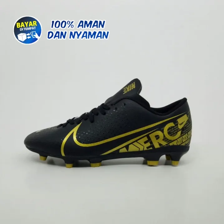 sepatu bola nike tiempo
