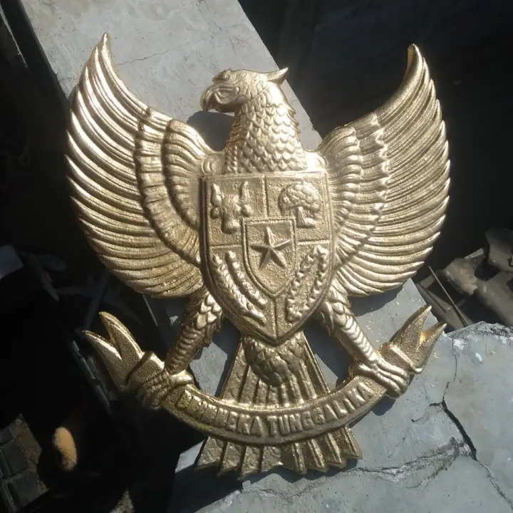 Lambang Garuda Pancasila 23cm Warna Gold Bahan Aluminium Cor Logo Hiasan Dinding Lazada Indonesia Lambang Garuda Pancasila 23cm Warna Gold Bahan Aluminium Cor Logo Hiasan Dinding Lazada Indonesia