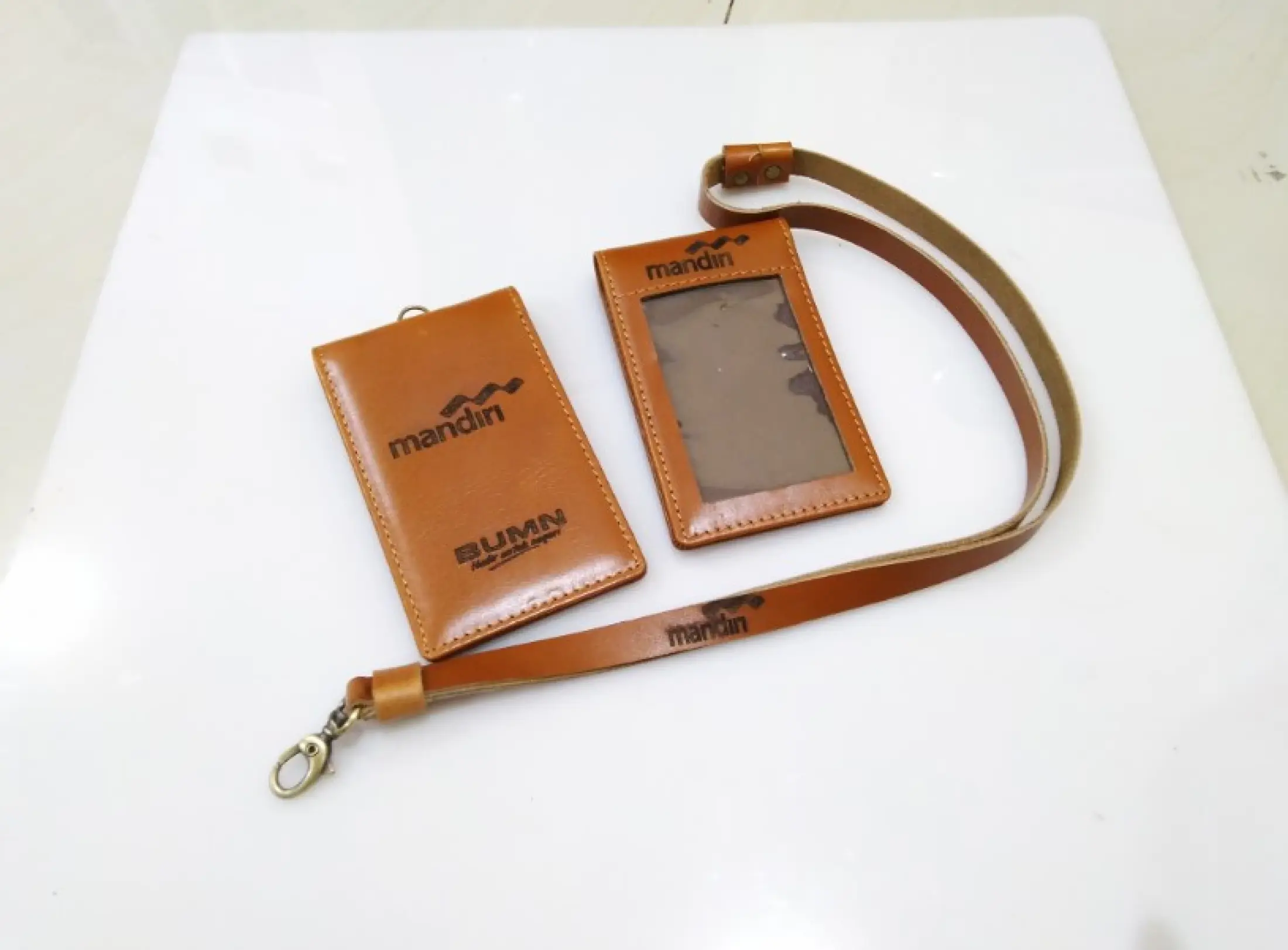 Name Tag Holder Kulit Id Card Holder Logo Bank Mandiri Lazada Indonesia<script async src=