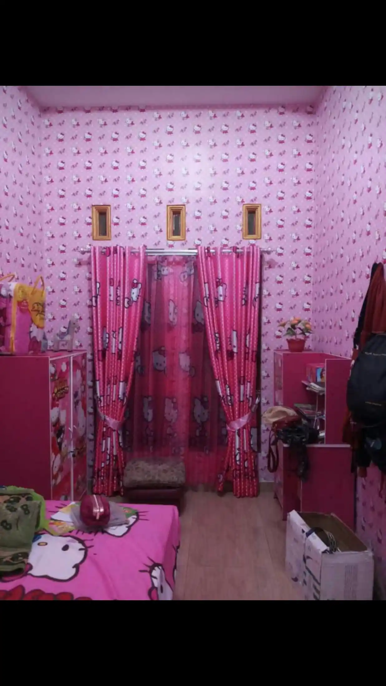 Wallpaper Sticker Dinding Ruang Pink Kartun Anak Hello Kitty Cantik Lucu Imut Gemes Bagus Sekali Lazada Indonesia